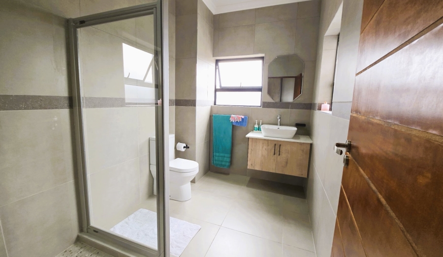 4 Bedroom Property for Sale in La Camargue Private Country Estate North West